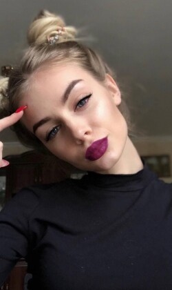Лена Лена