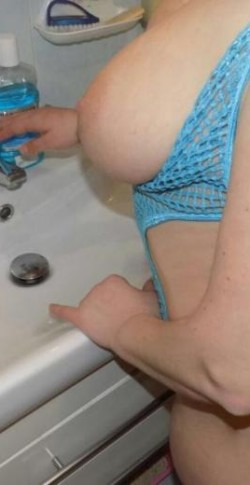 Яна Яна